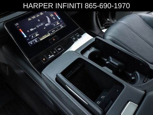 Used 2025 INFINITI QX80 Sensory AWD/4WD image 25