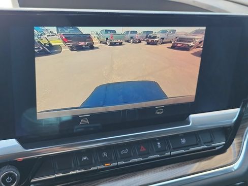 Used 2023 Chevrolet Silverado 1500 RST w/ LPO, Dark Essentials Package RWD image 14