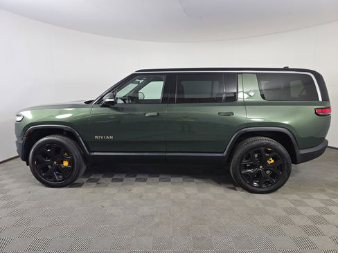 Used 2024 Rivian R1S Adventure AWD/4WD image 2