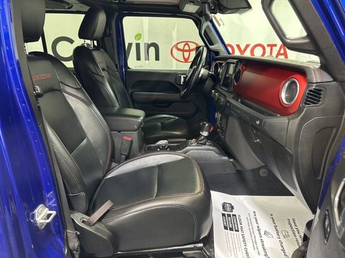 Used 2019 Jeep Wrangler Unlimited Rubicon image 12