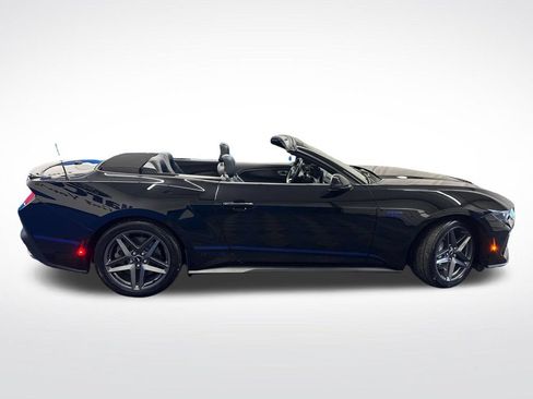 Certified 2025 Ford Mustang GT Premium RWD image 38