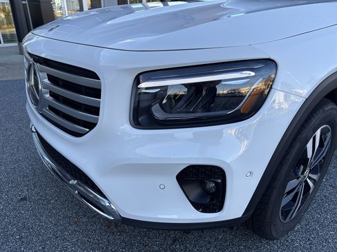 New 2026 Mercedes-Benz GLB 250 image 4