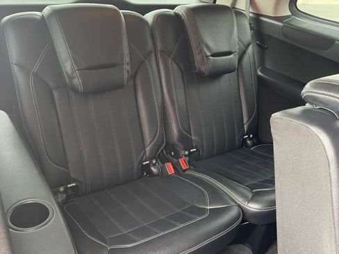 Used 2014 Mercedes-Benz GL 450 4MATIC image 18