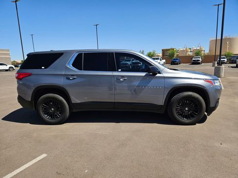 Certified 2018 Chevrolet Traverse LS FWD image 6