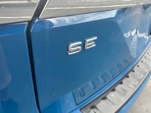 Used 2025 Volkswagen Atlas SE w/ Panoramic Sunroof Package FWD image 24