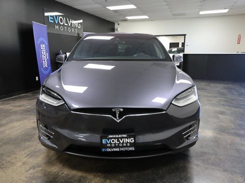 Used 2016 Tesla Model X 90D AWD/4WD image 5