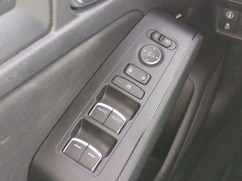 Used 2023 Honda Civic Sport image 21