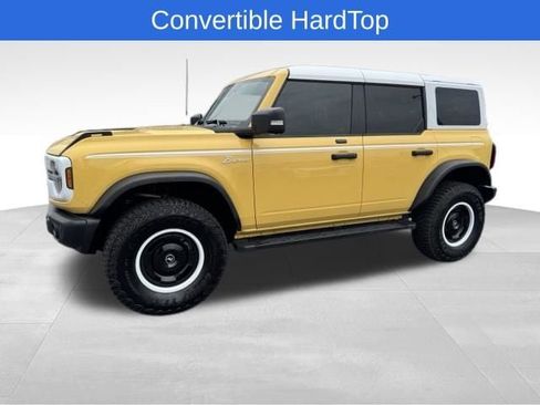 Used 2023 Ford Bronco Heritage Edition AWD/4WD image 7