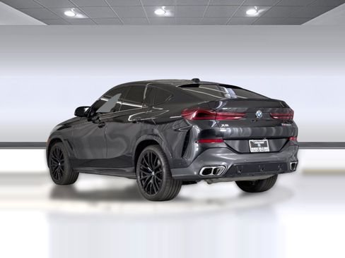 Used 2026 BMW X6 M60i w/ Parking Assistance Package AWD/4WD image 3