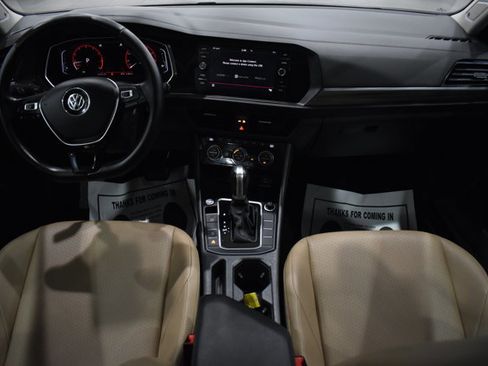 Used 2019 Volkswagen Jetta SEL image 15