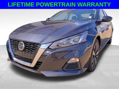 Used 2022 Nissan Altima 2.5 SV