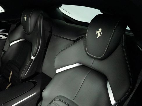 Used 2025 Ferrari Purosangue AWD/4WD image 42
