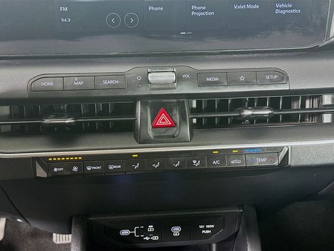 Used 2025 Kia K4 LXS image 23