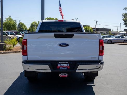 Used 2023 Ford F150 XLT w/ Trailer Tow Package image 8