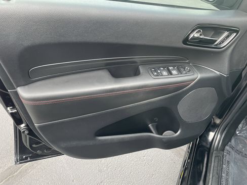 Used 2024 Dodge Durango GT image 10