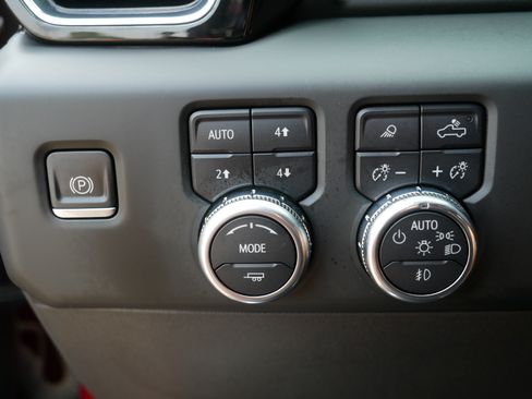 Used 2023 GMC Sierra 1500 Denali AWD/4WD image 26