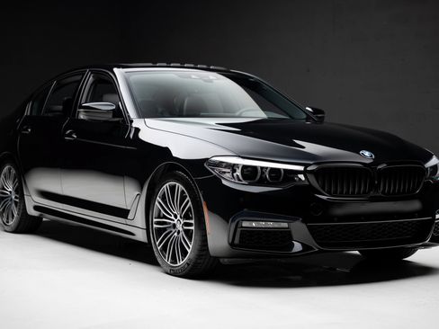 Used 2020 BMW 540i xDrive w/ M Sport Package AWD/4WD image 91