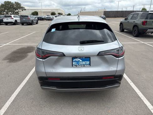 Used 2026 Honda HR-V LX image 4