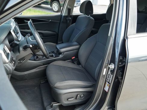 Used 2020 Kia Sorento S AWD/4WD image 7