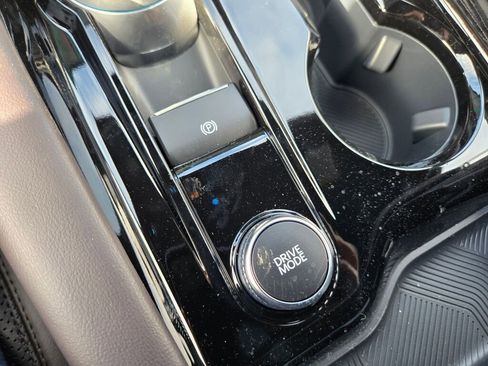 New 2026 Ford Explorer Platinum w/ LUX Leather Package image 17