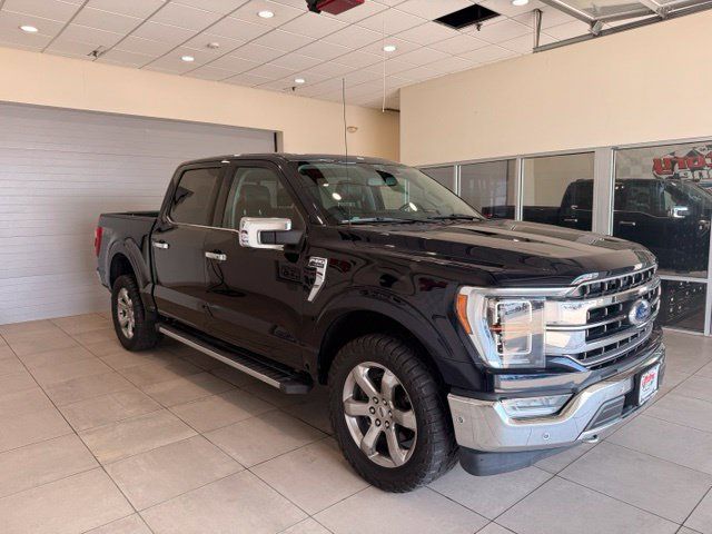 Used 2021 Ford F150 Lariat w/ Equipment Group 502A High AWD/4WD image 3