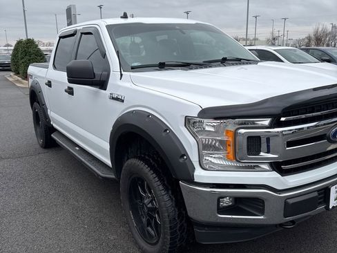 Used 2019 Ford F150 XLT image 9