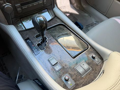 Used 2008 Lexus LS 460 image 34