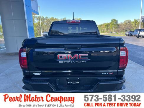 Certified 2024 GMC Canyon AT4 w/ AT4 Premium Package image 5