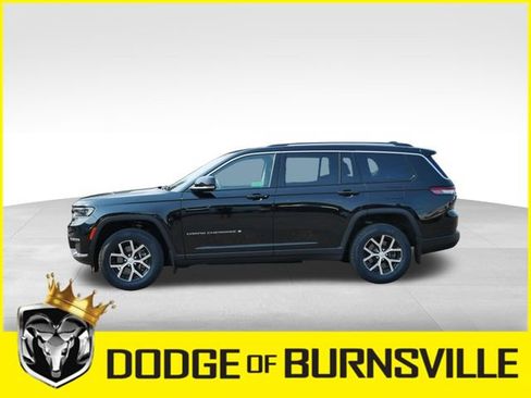 Used 2023 Jeep Grand Cherokee L Limited w/ MOPAR Finishing Package AWD/4WD image 4