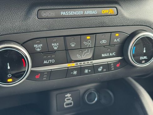 New 2026 Ford Escape Active w/ Cold Weather Package image 15