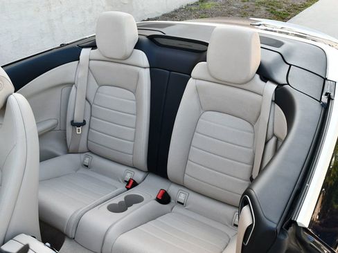 Used 2018 Mercedes-Benz C 300 Cabriolet image 16