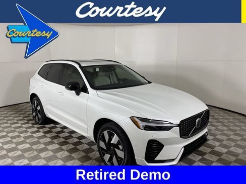 Certified 2025 Volvo XC60 T8 Plus w/ Protection Package Premier AWD/4WD image 1