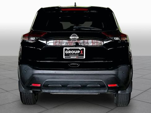Used 2021 Nissan Rogue S FWD image 4