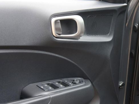 New 2026 Hyundai Venue SEL FWD image 23
