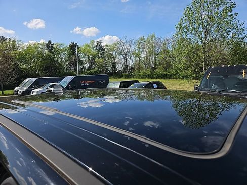 Used 2019 RAM 1500 Laramie image 10