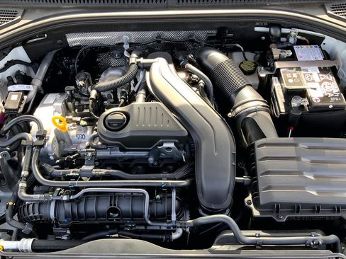 New 2026 Volkswagen Jetta SE FWD image 16