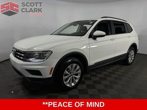 Used 2020 Volkswagen Tiguan S image 3