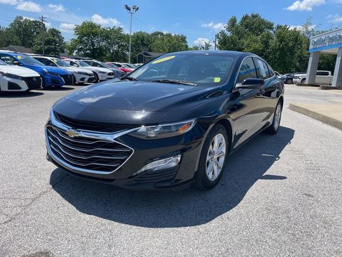 Used 2020 Chevrolet Malibu LT FWD image 3