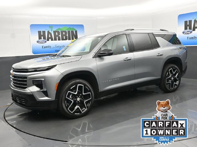 Used 2026 Chevrolet Traverse High Country w/ LPO, Floor Liner Package FWD image 1