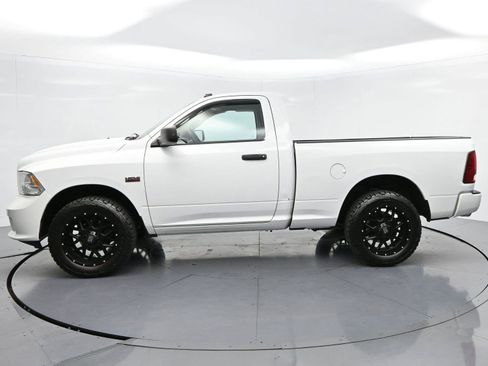 Used 2015 RAM 1500 Express AWD/4WD image 4