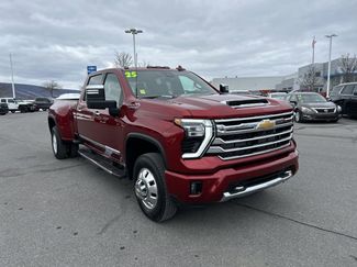 Used 2025 Chevrolet Silverado 3500 High Country w/ Technology Package video 1