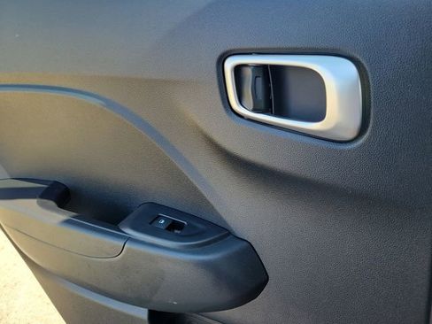 Certified 2026 Hyundai Venue SE FWD image 20