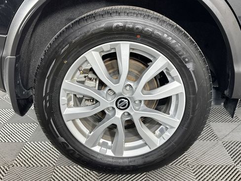 Used 2022 Nissan Rogue Sport S image 57