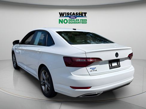 Used 2021 Volkswagen Jetta R-Line w/ R-Line Cold Weather Package FWD image 24