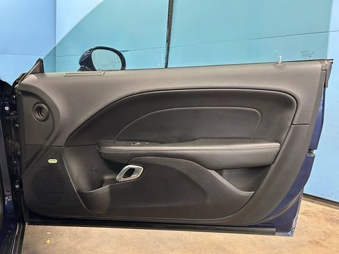 Used 2017 Dodge Challenger R/T Scat Pack w/ Leather Interior Group image 36