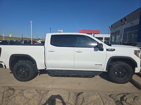 Used 2021 GMC Sierra 1500 AT4 image 11