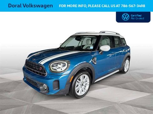 Used 2023 MINI Cooper Countryman S w/ Signature Upholstery Package image 1