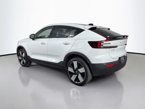 Certified 2023 Volvo C40 P8 Recharge Plus w/ Climate Package AWD/4WD image 8