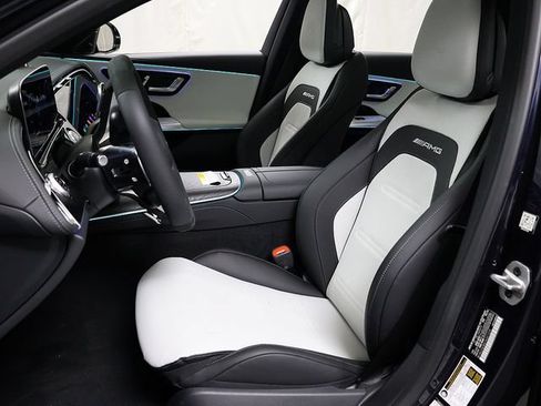 New 2026 Mercedes-Benz E 53 AMG e 4MATIC Sedan image 11
