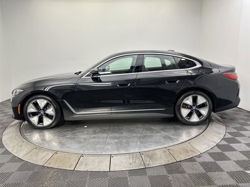 Used 2025 BMW i4 xDrive40i w/ Parking Assistance Package image 16